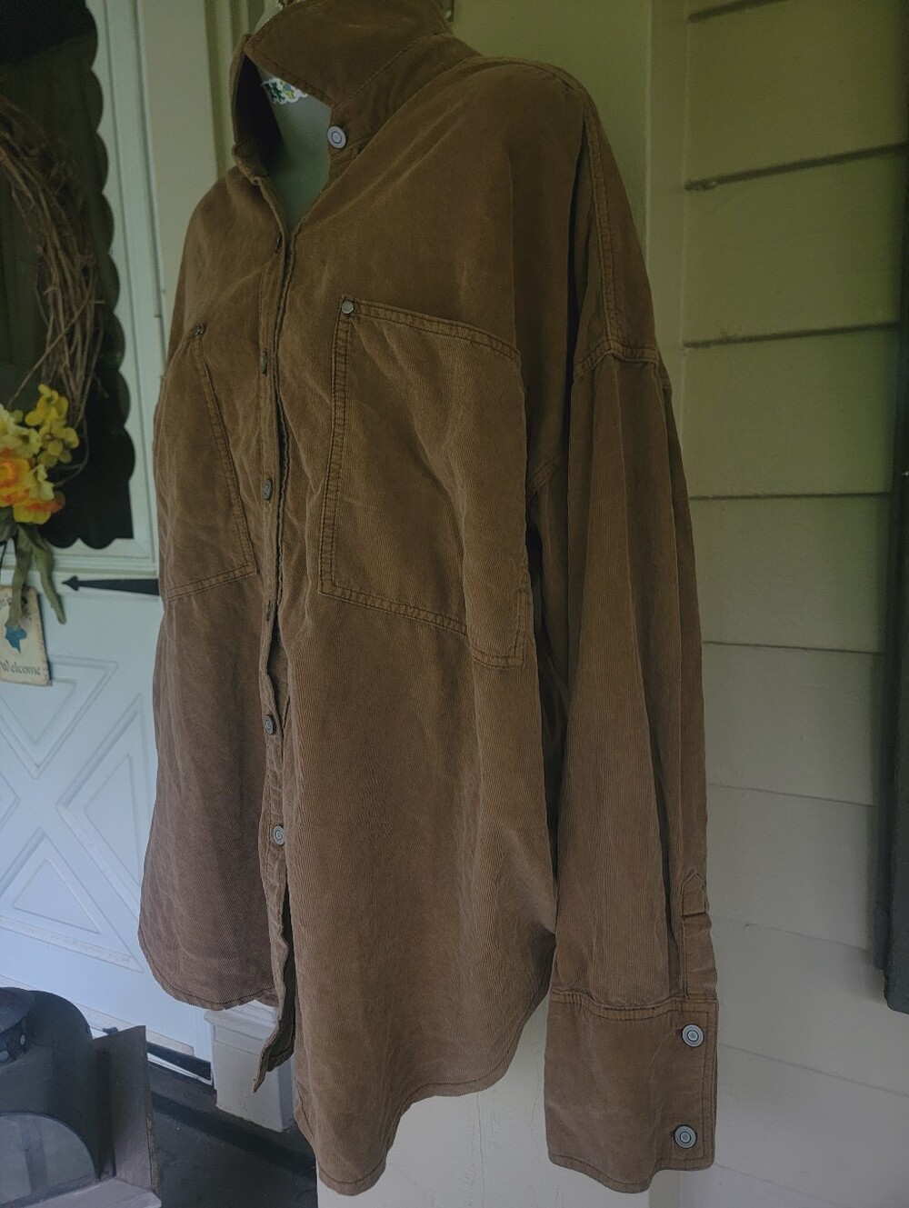 We The Free People Baby Cord Brown Corduroy Button-Down Shirt Top Shacket - Picture 10 of 14